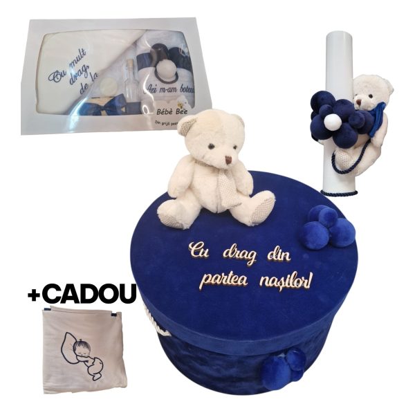 Trusou Botez cu Lumanare si Cutie Bleumarin Ursulet si Cadou